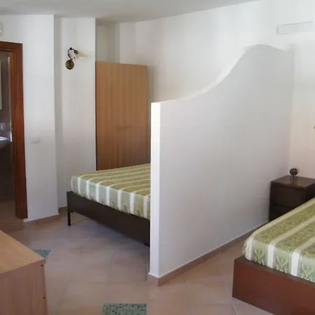 Villaggio Tabu ホテル 3*