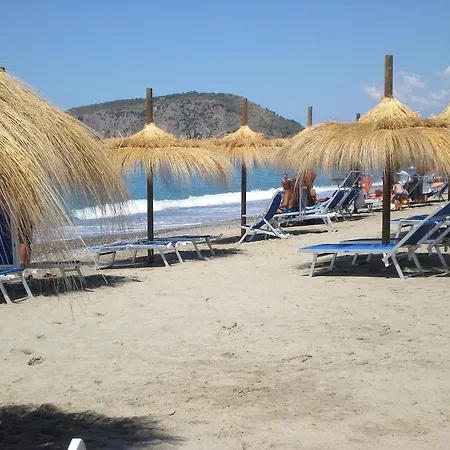 호텔 Villaggio Tabu 팔리누로