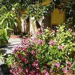Villaggio Tabu 3* パリヌロ